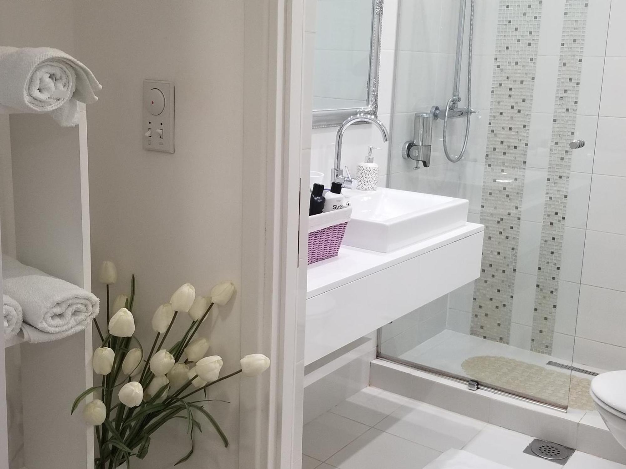 Stan Na Dan Angel Apartment Novi Sad Bilik gambar