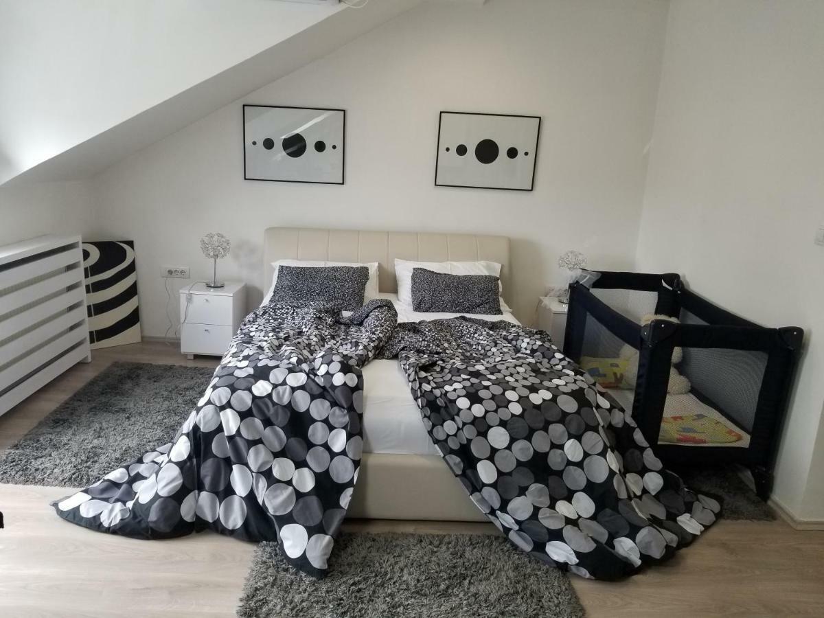 Stan Na Dan Angel Apartment Novi Sad Luaran gambar